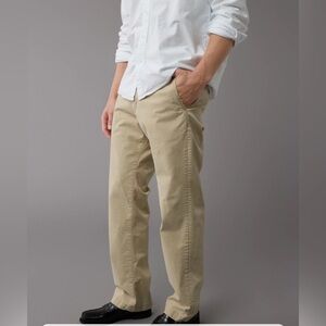 Men’s American Eagle Relaxed Straight Khaki Pants Size 36x36 EUC